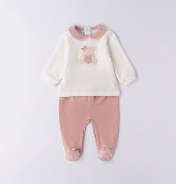 Completo di ciniglia con orsetto