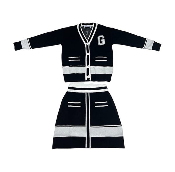 Cardigan con Chiusura a Bottoni e Mini Ricamo Scritta  Logo a Contrasto sul Petto