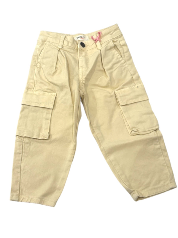 Pantalone con tasconi