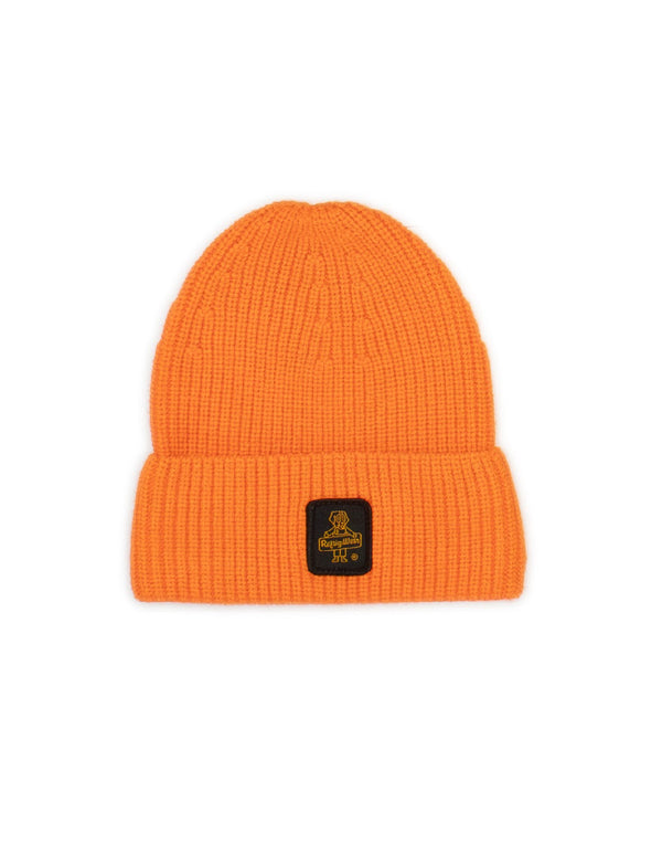 Cappello con risvolto